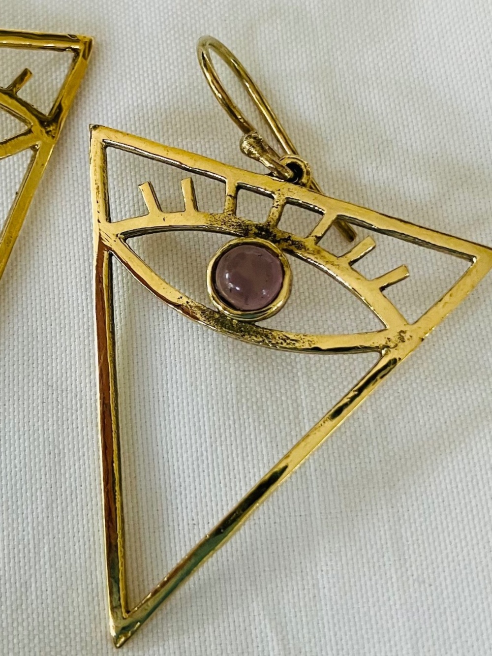 New Lightweight Openwork Triangle Point Dangle and Drop EYE Earrings